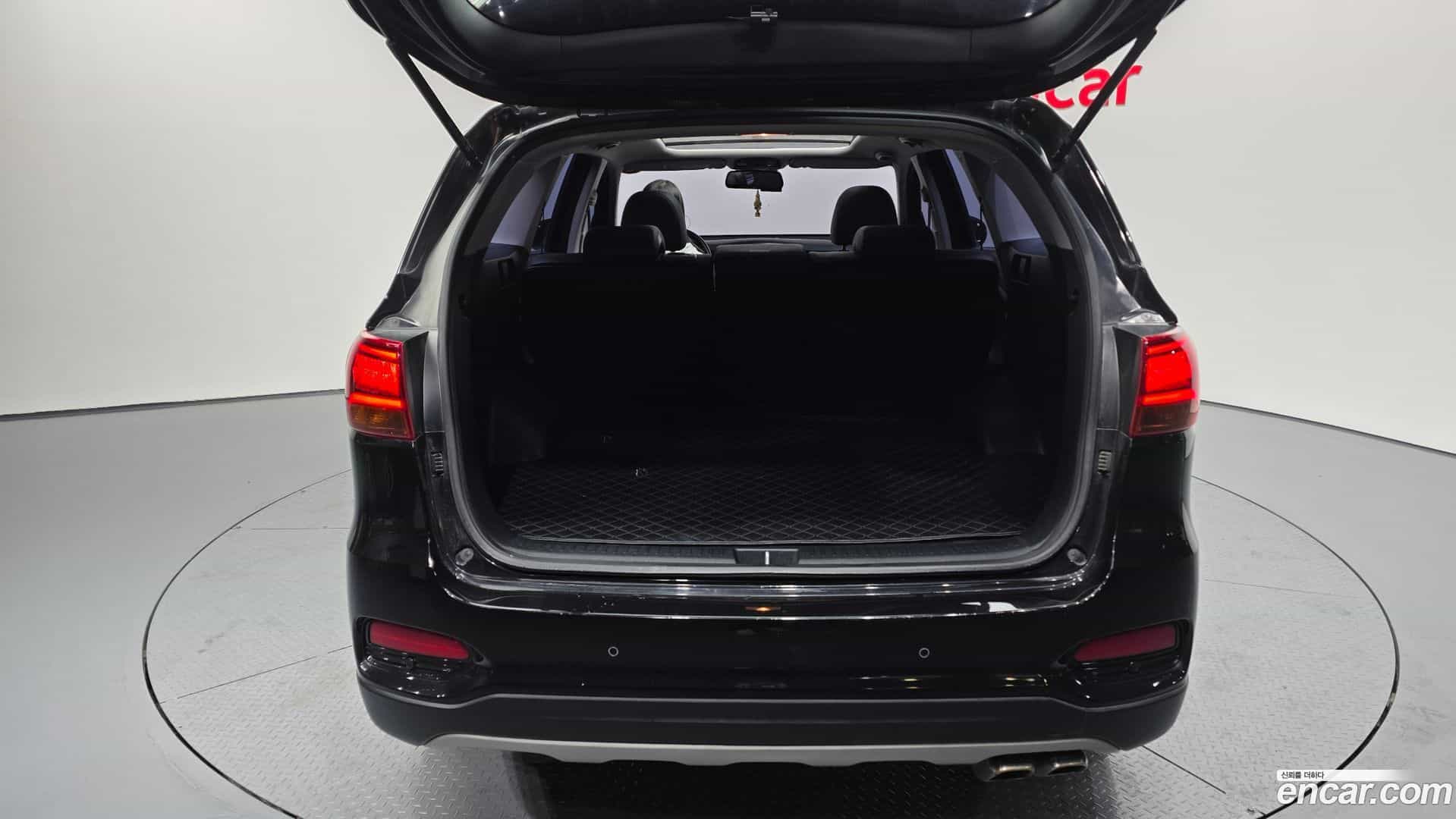 Sorento Kia 2018.2-OPTION-024