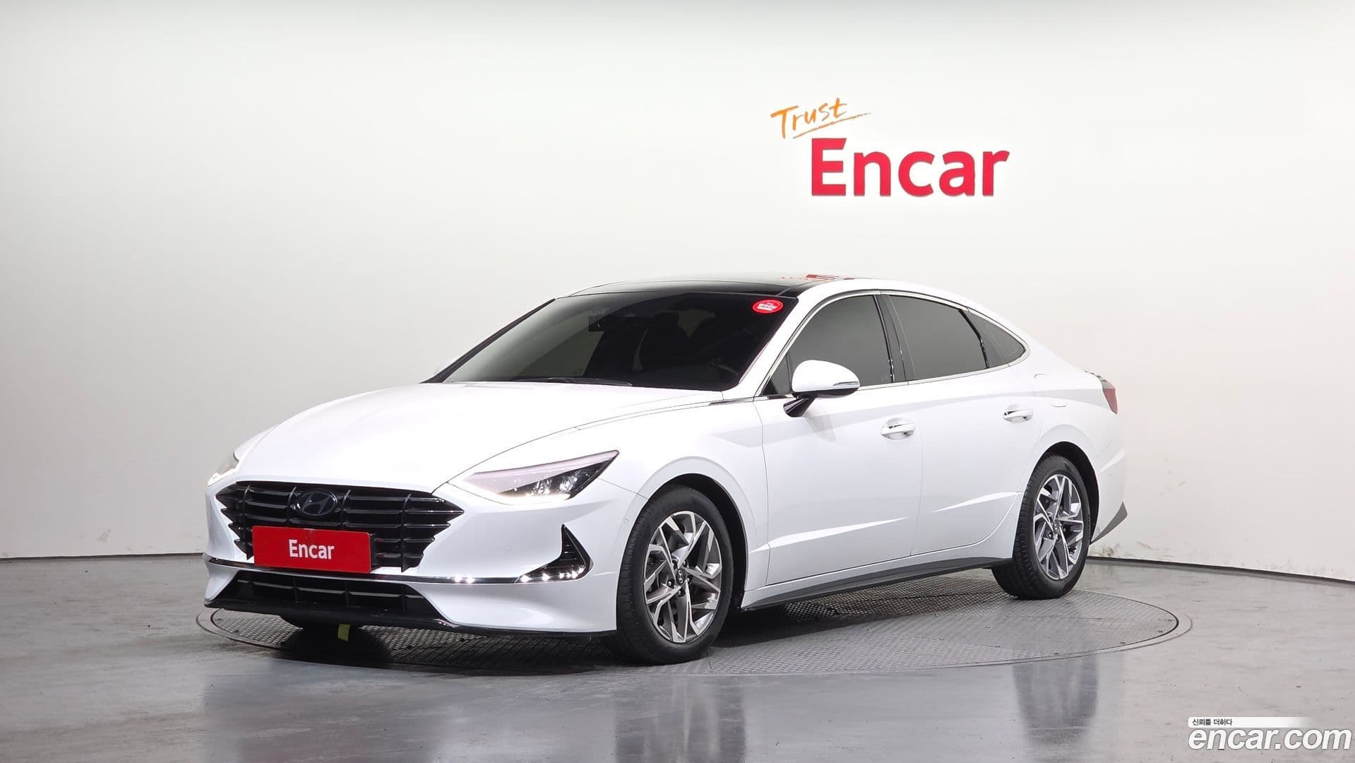 Main__Slider__Photo:Sonata Hyundai 2020.10-0