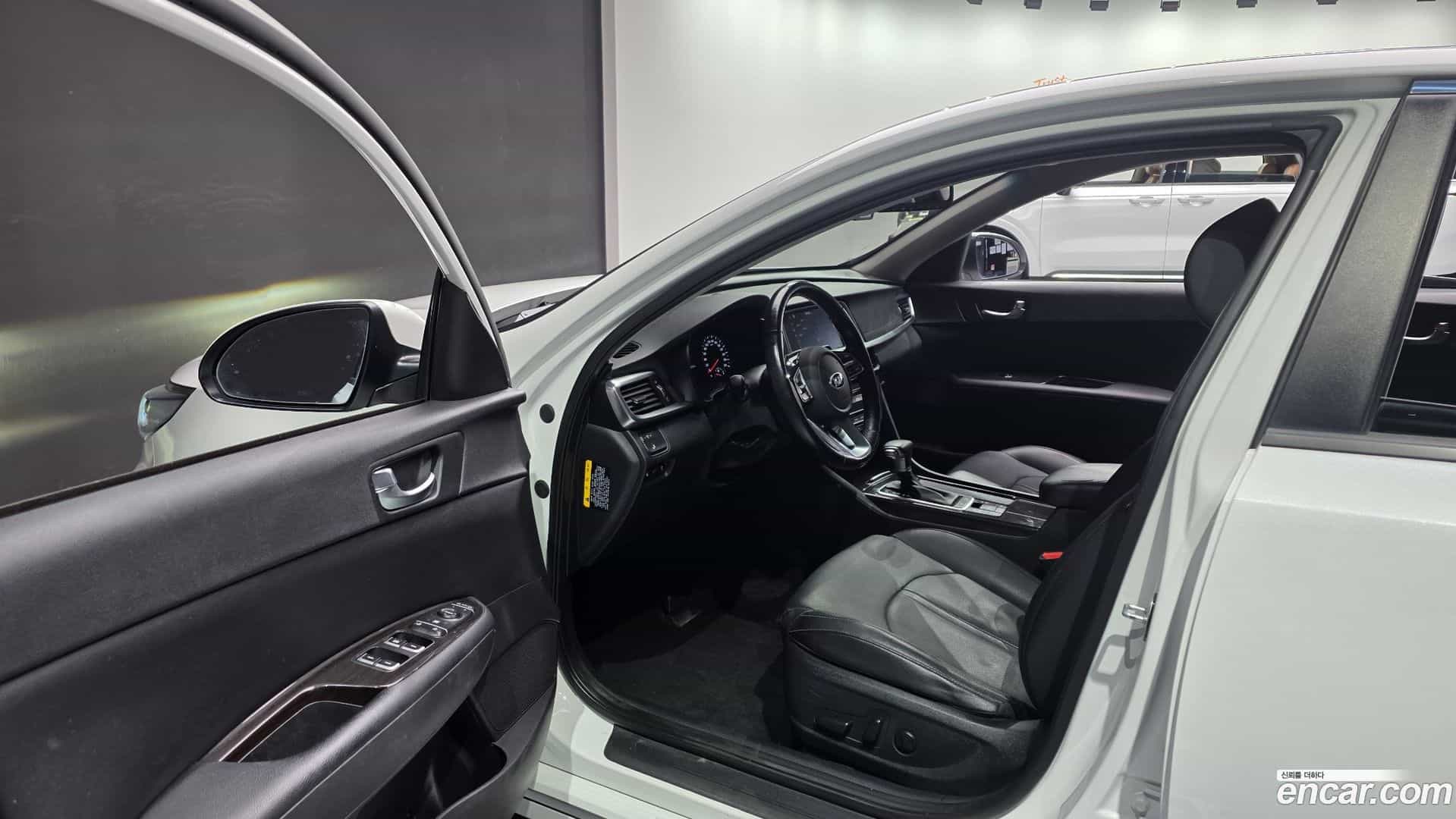 K5 Kia 2018.9-OPTION-015