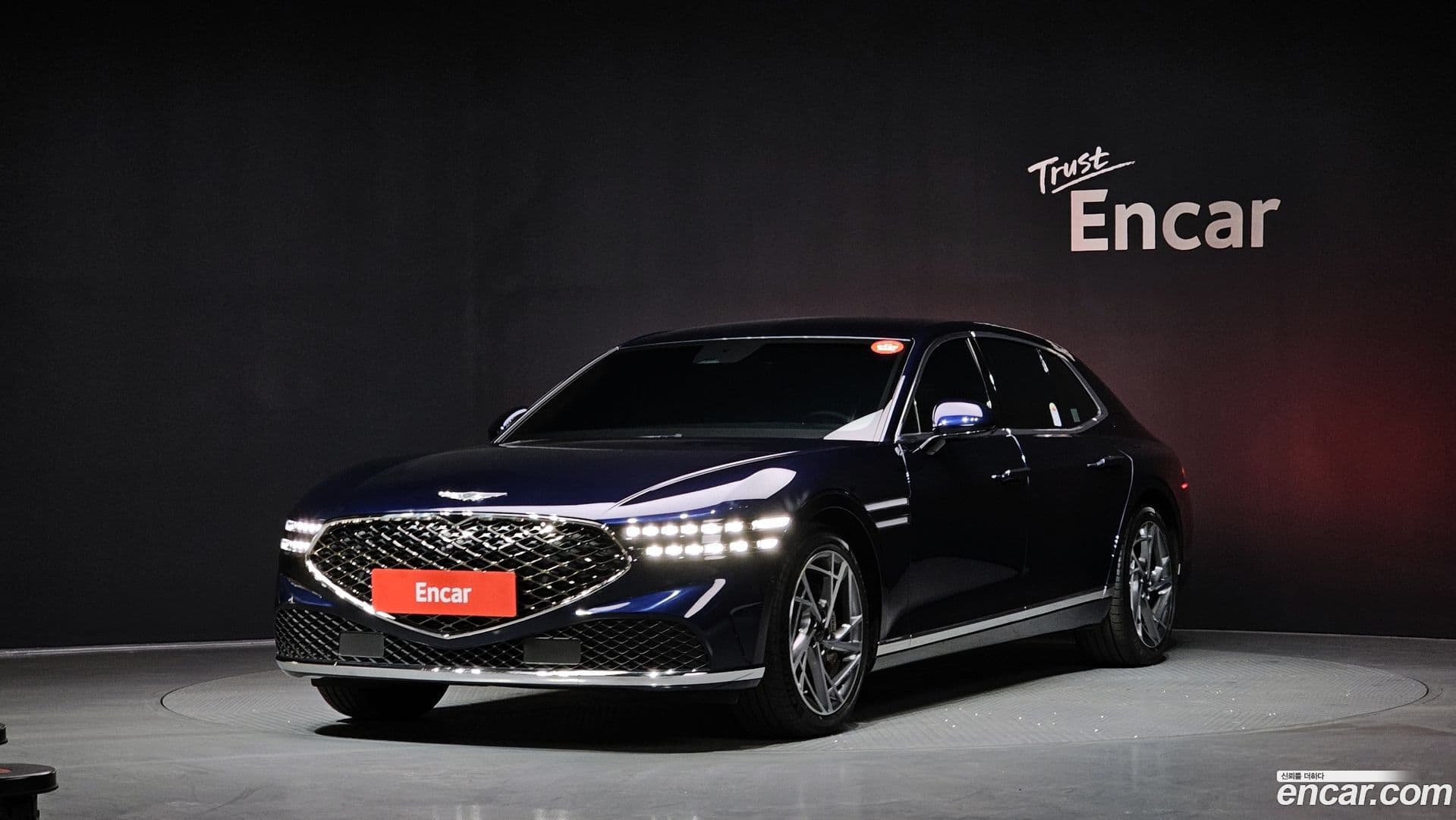 Main__Slider__Photo:G90 Genesis 2024.8-0
