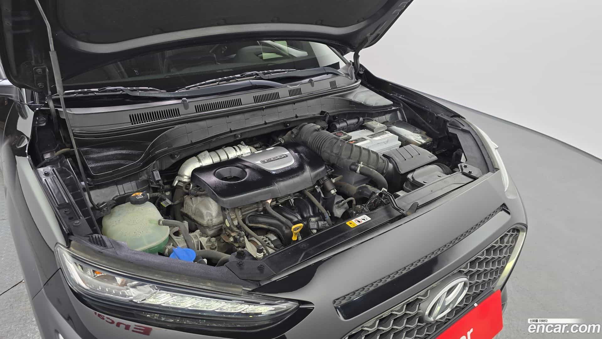 Kona Hyundai 2017.10-INNER-006