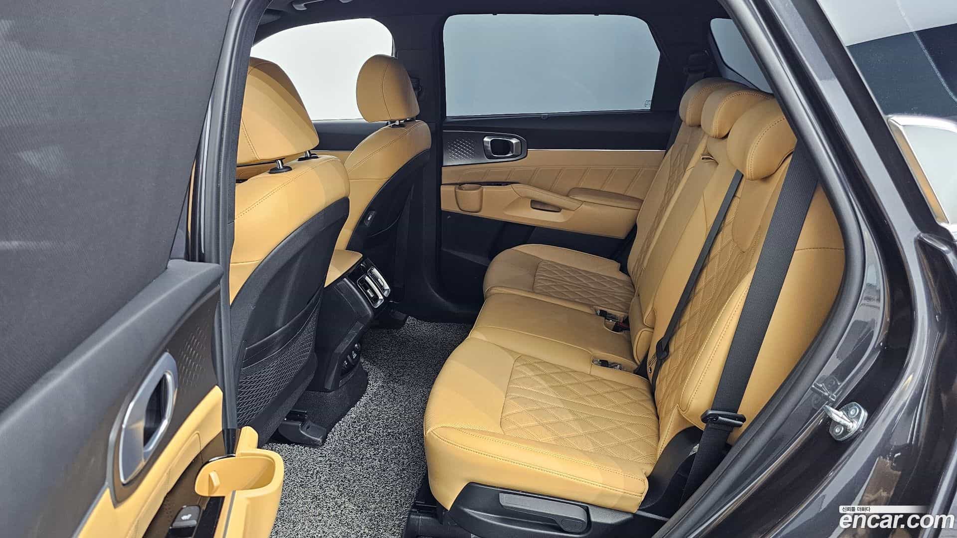 Sorento Kia 2023.6-OPTION-016