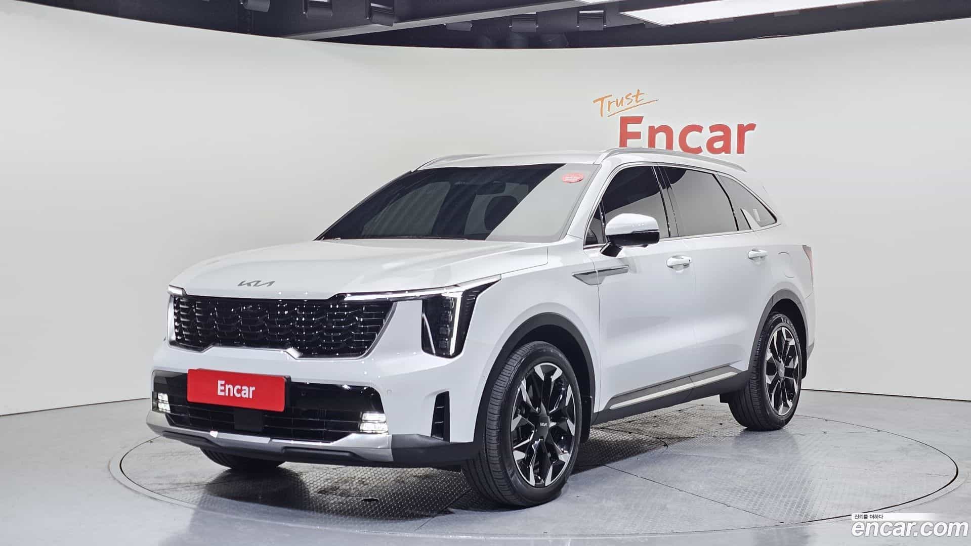 Sorento Kia 2023.8-OUTER-001