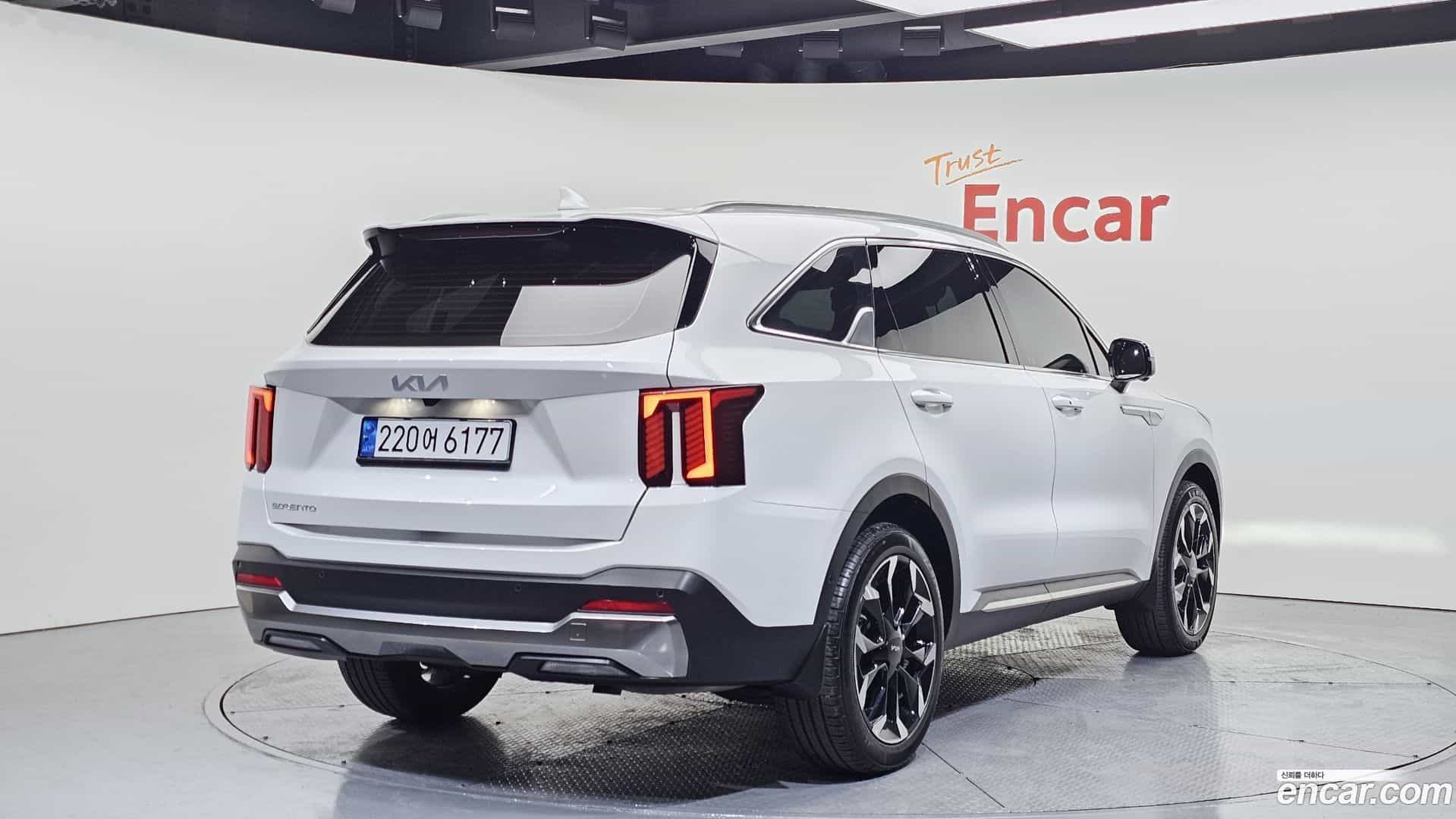 Sorento Kia 2023.8-OUTER-002