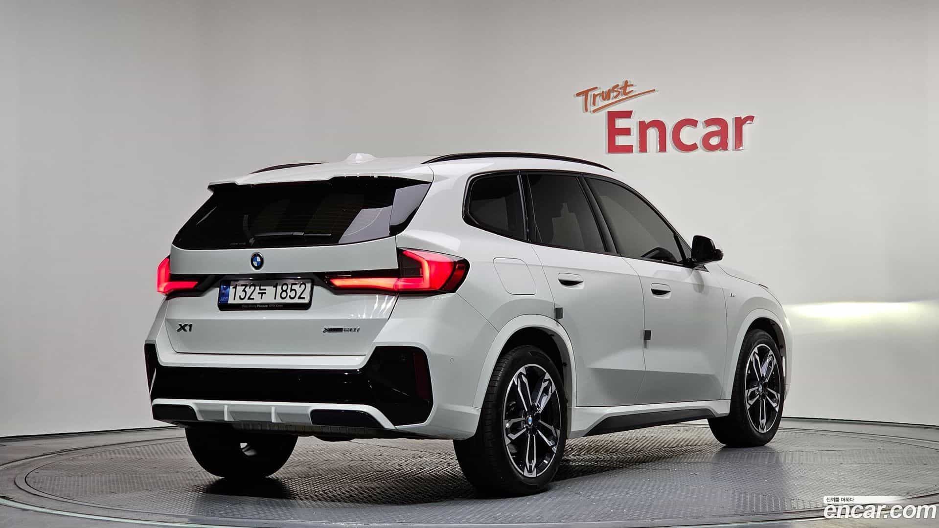 X1 BMW 2024.1-OUTER-002