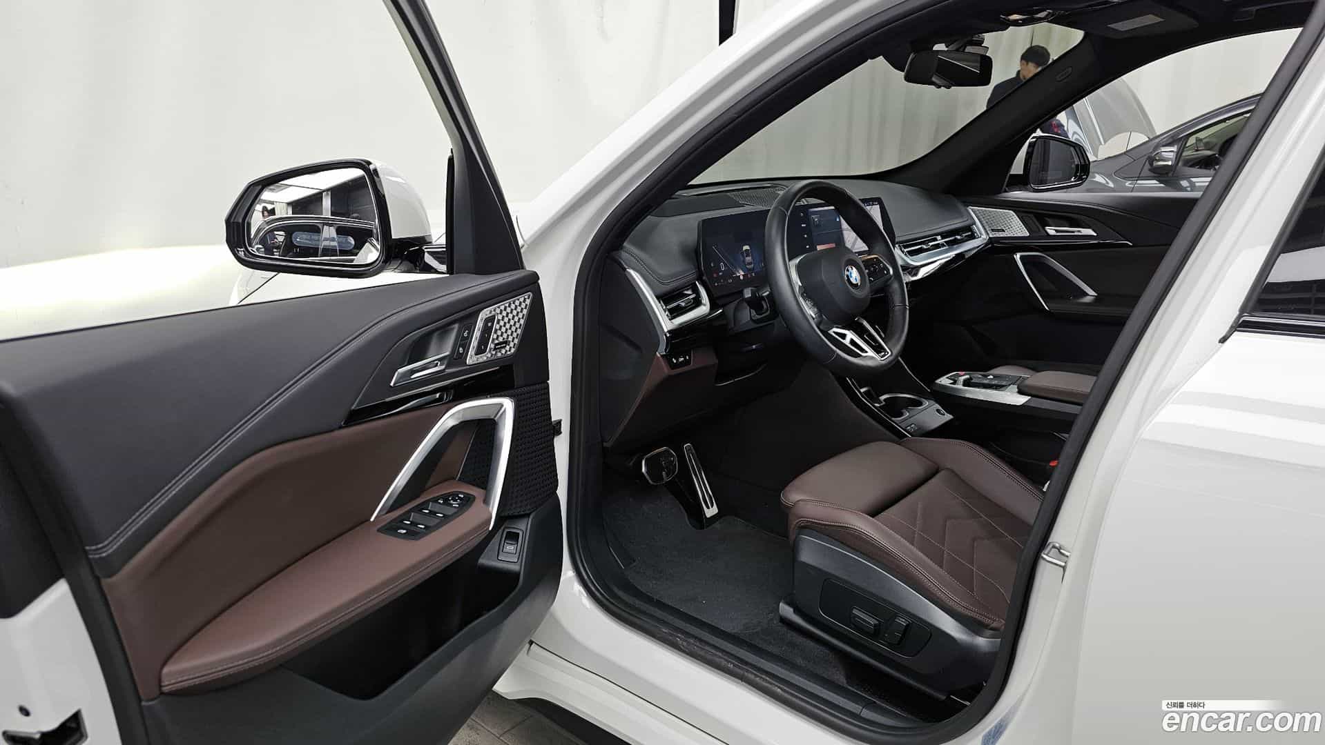 X1 BMW 2024.1-INNER-010