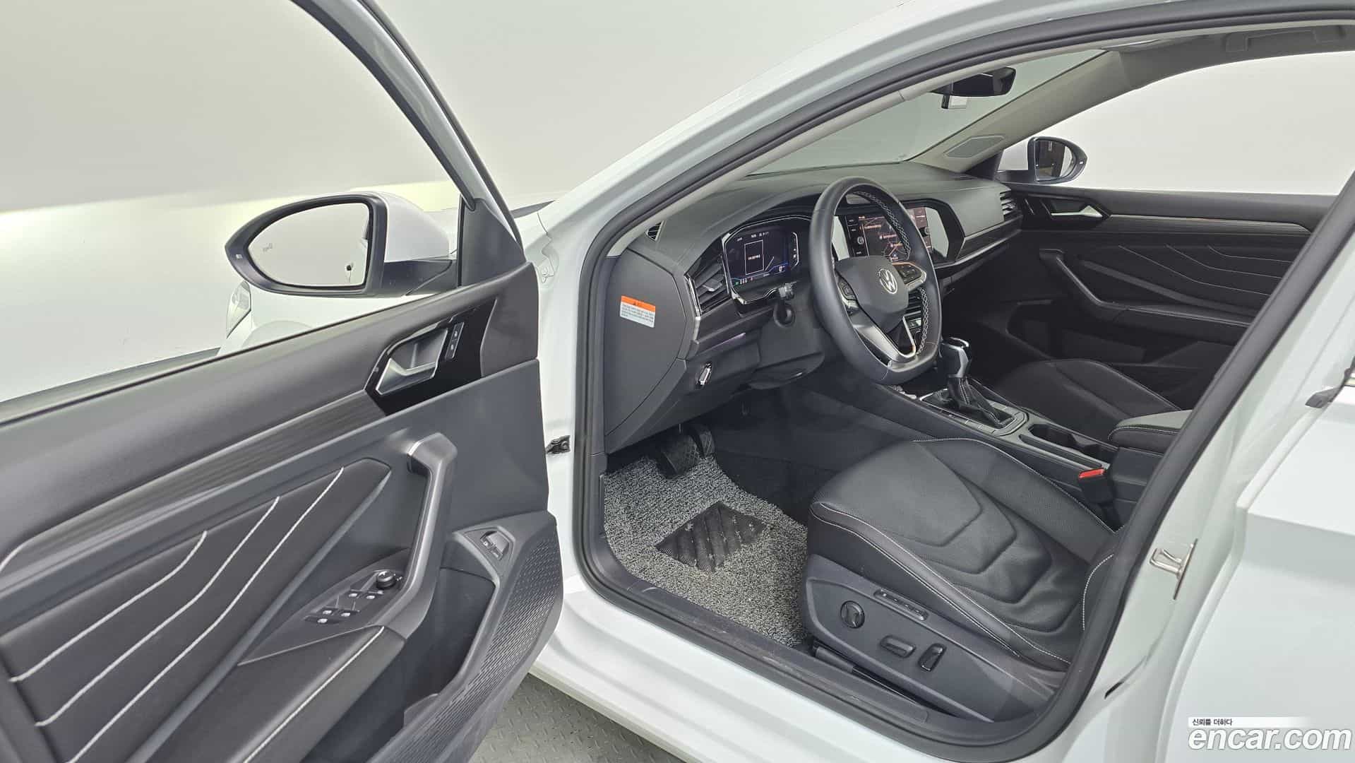 Jetta Volkswagen 2023.7-INNER-010