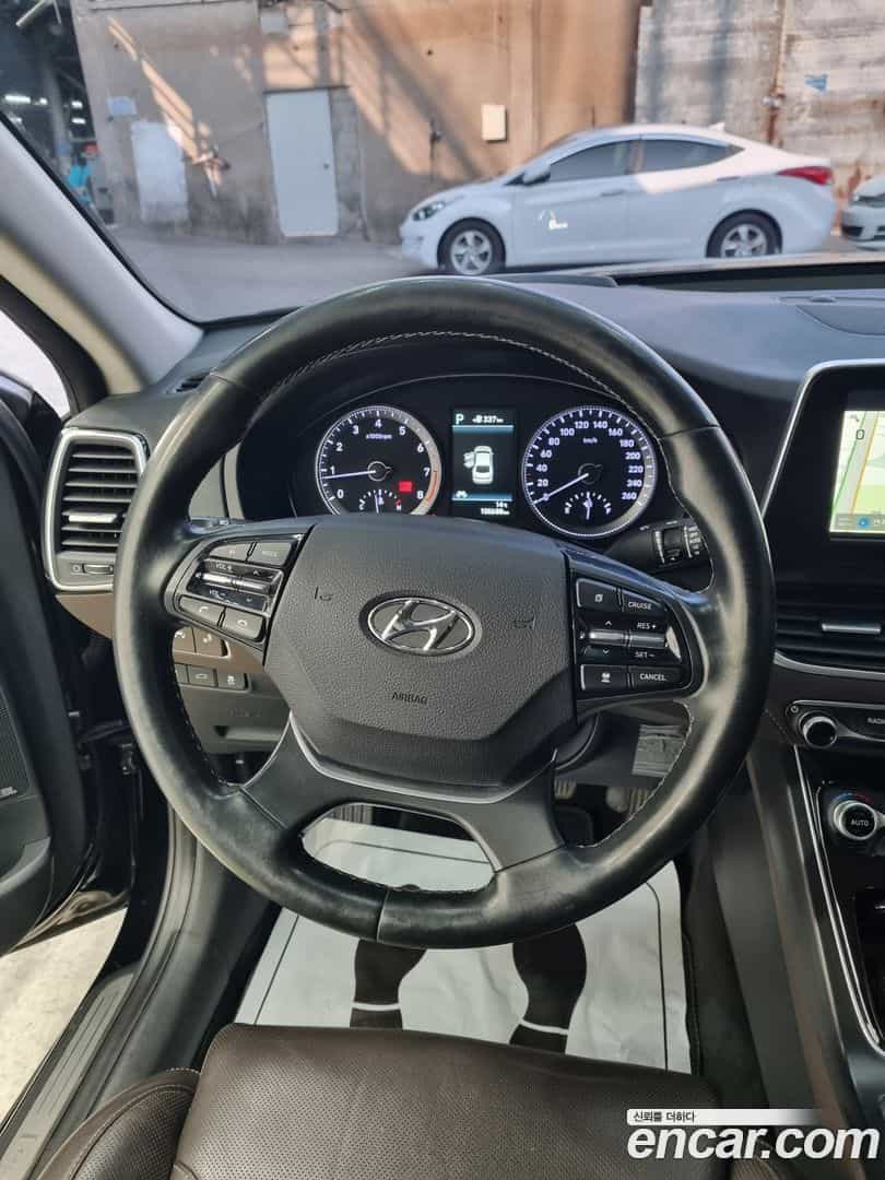 Grandeur Hyundai 2017.3-OPTION-015