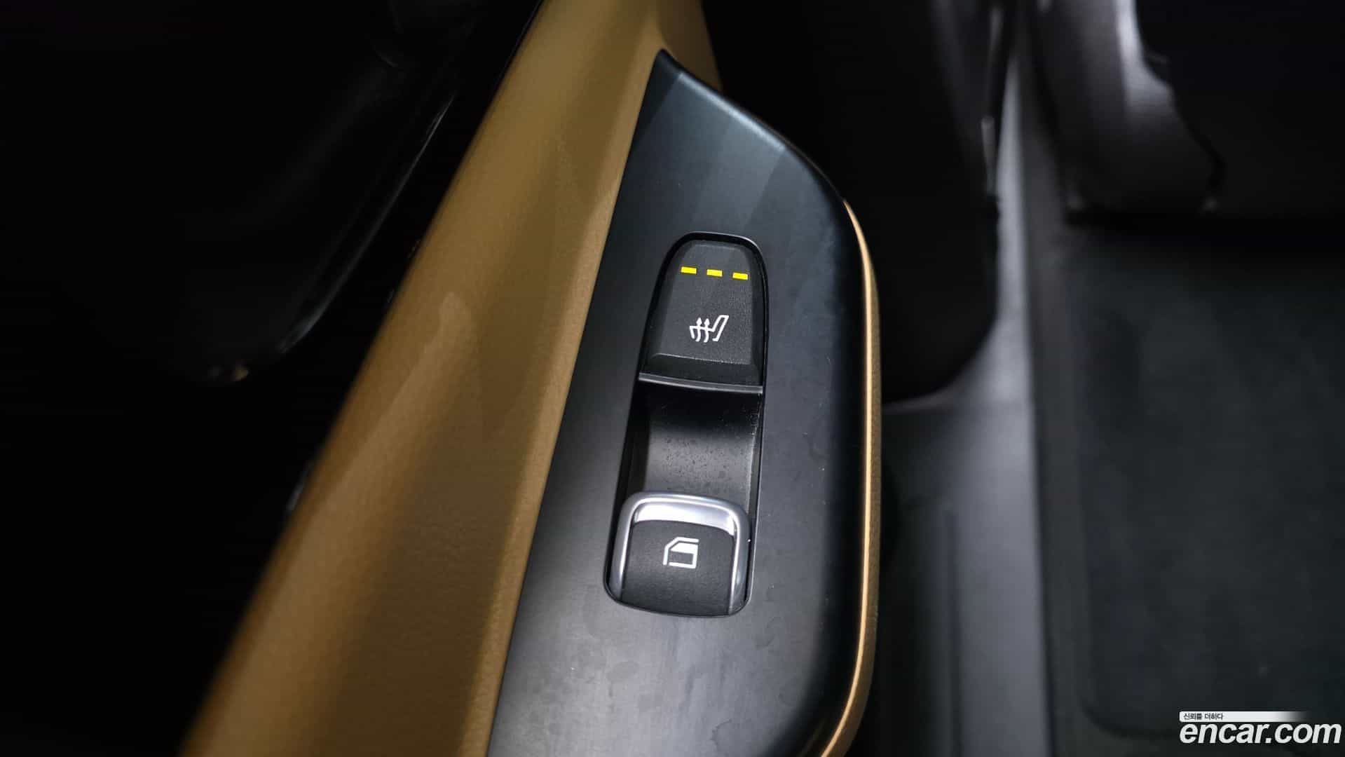 Canival Kia 2021.9-OPTION-024