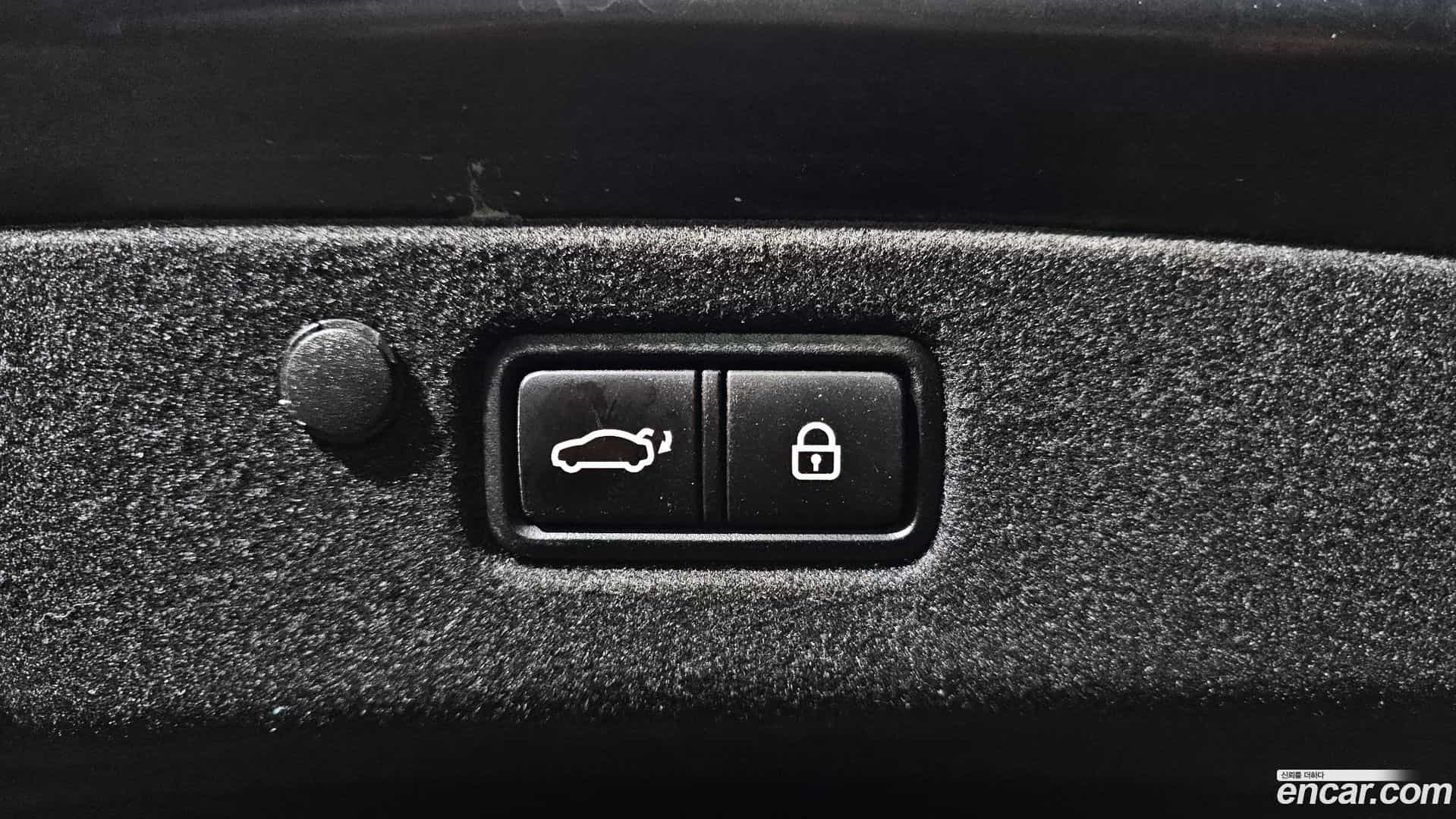 Grandeur Hyundai 2020.11-OPTION-023
