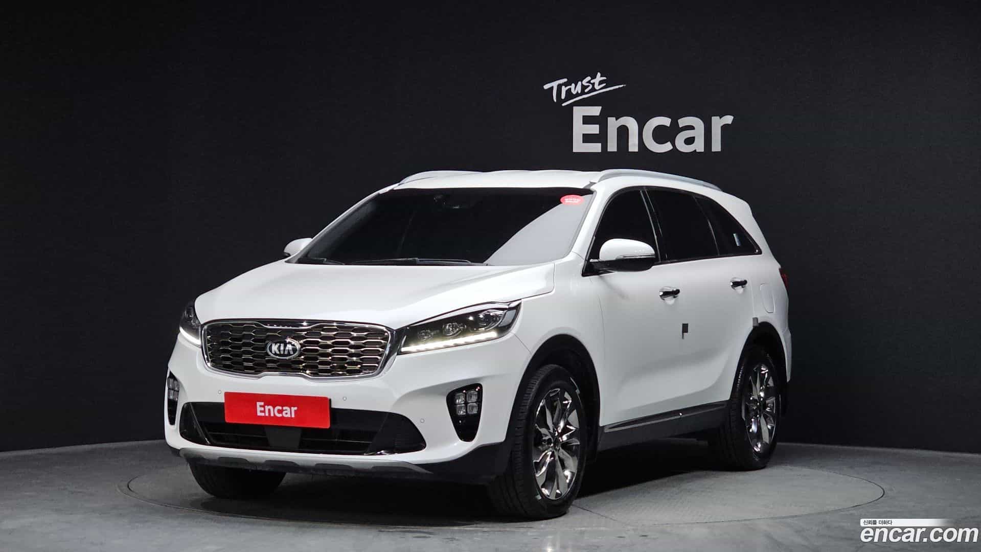 Sorento Kia 2019.6-OUTER-001