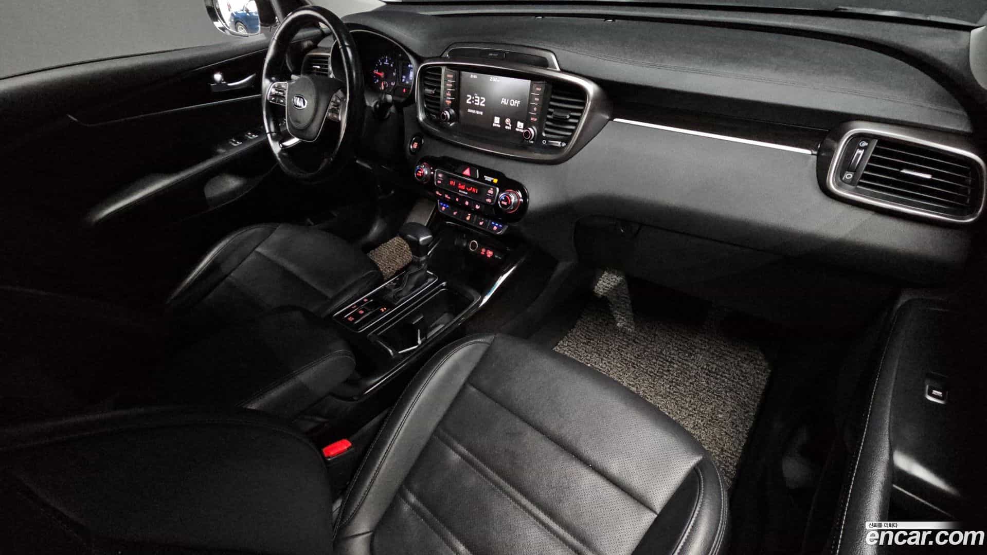 Sorento Kia 2019.6-INNER-007