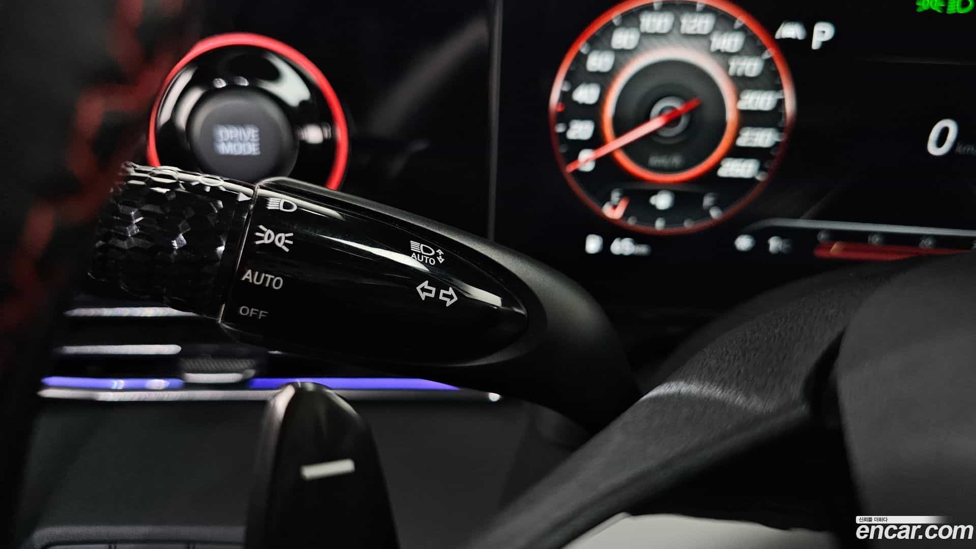 AVANTE Hyundai 2020.10-OPTION-021