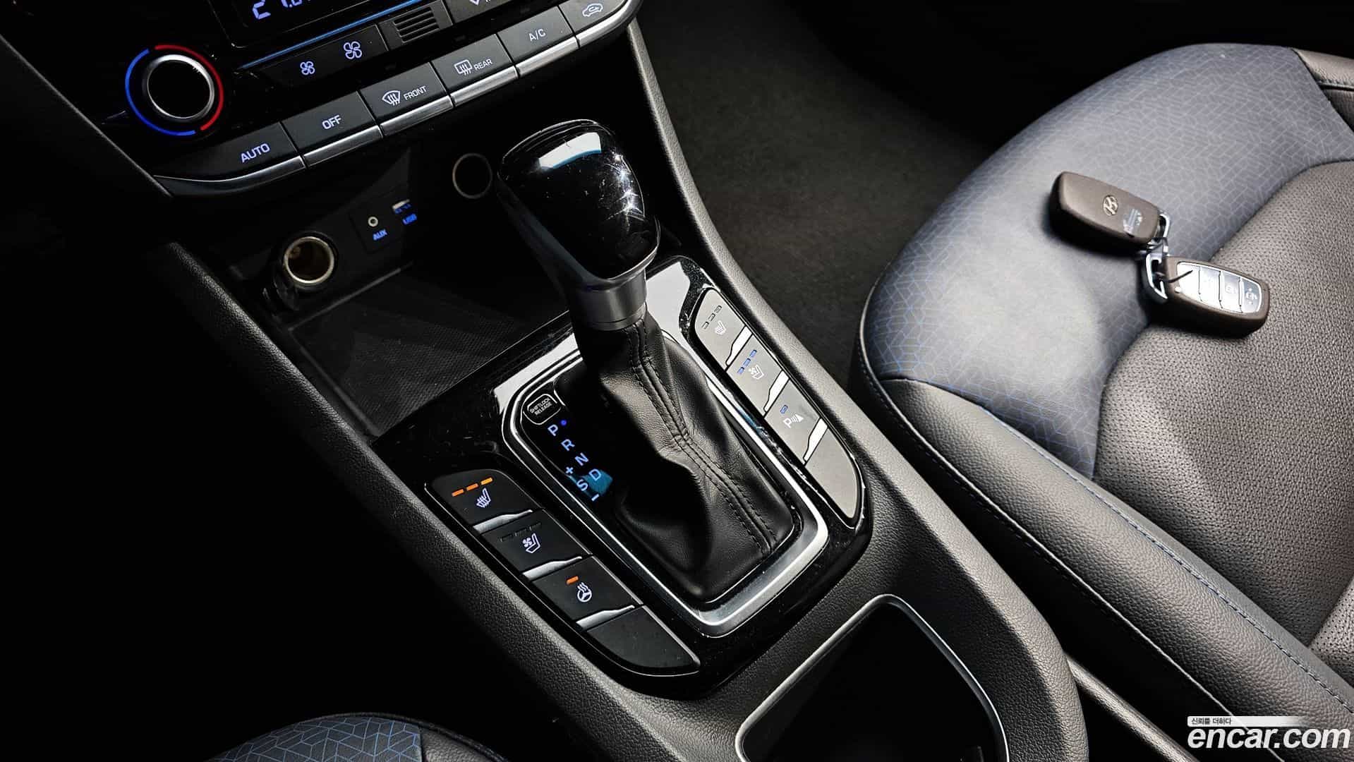 Ioniq Hyundai 2018.11-INNER-009
