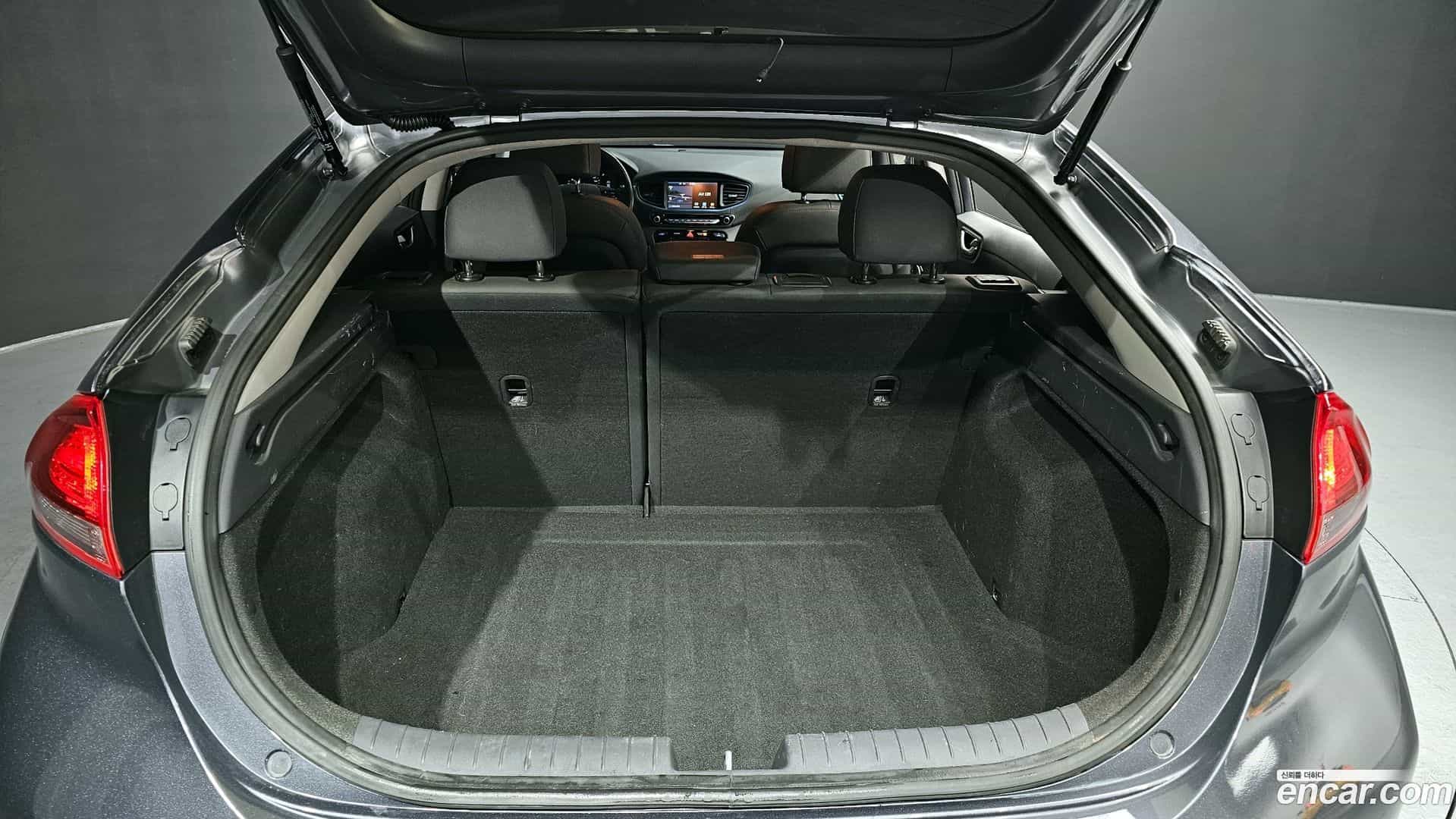 Ioniq Hyundai 2018.11-OPTION-024