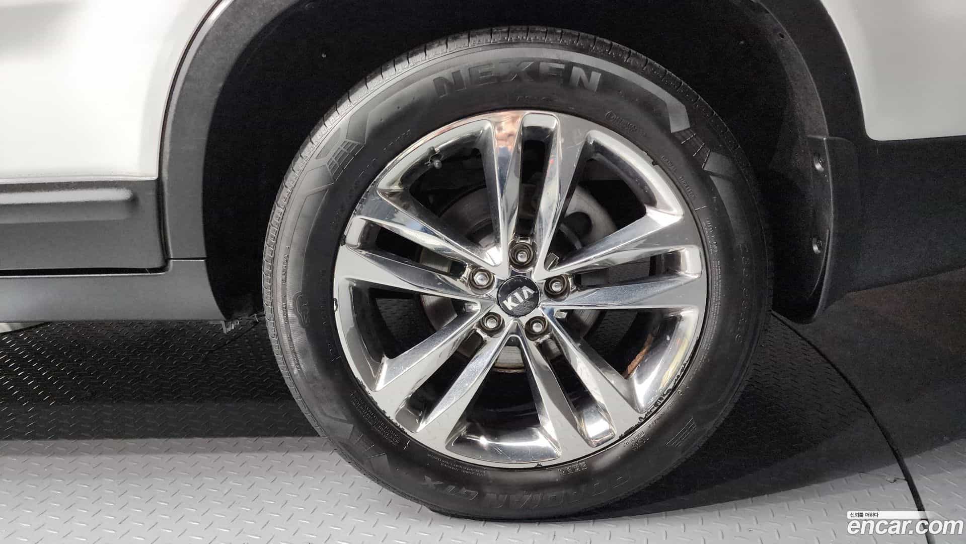 Sorento Kia 2014.1-OUTER-005