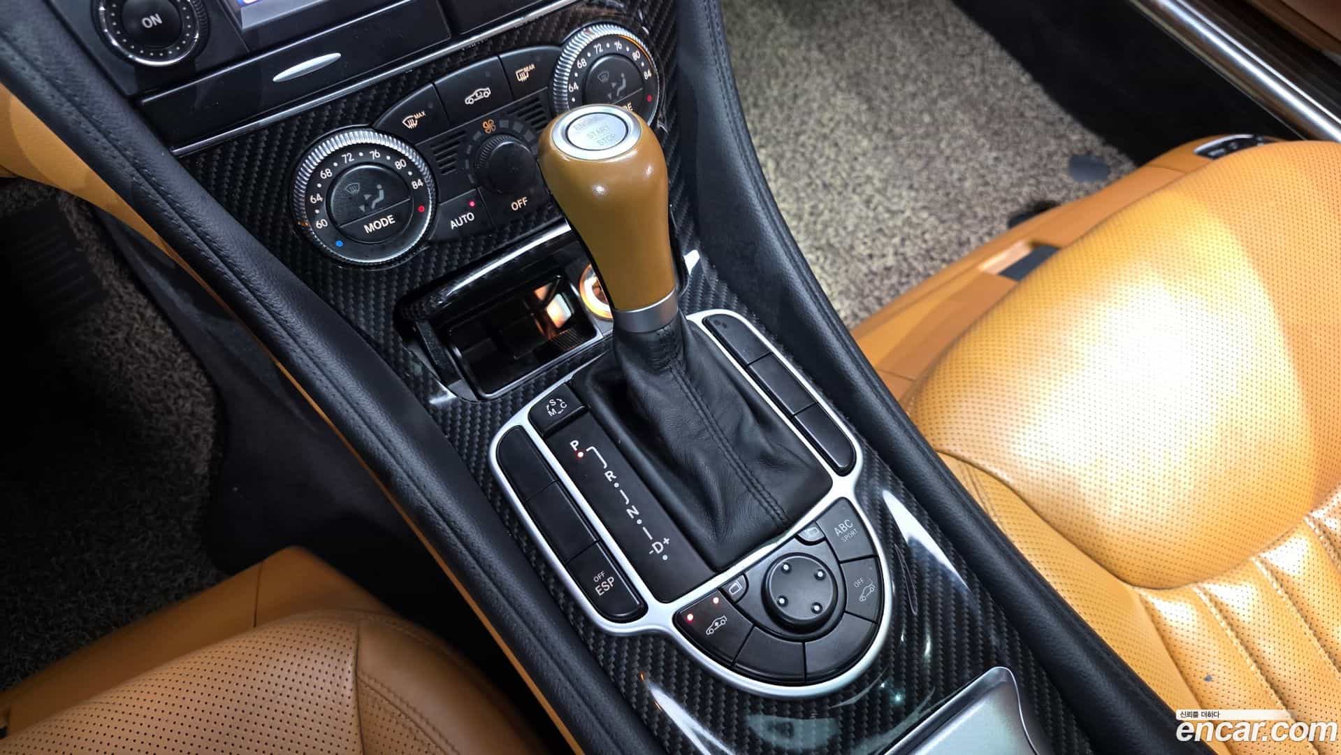 SL-Class Mercedes-Benz 2008.7-INNER-009