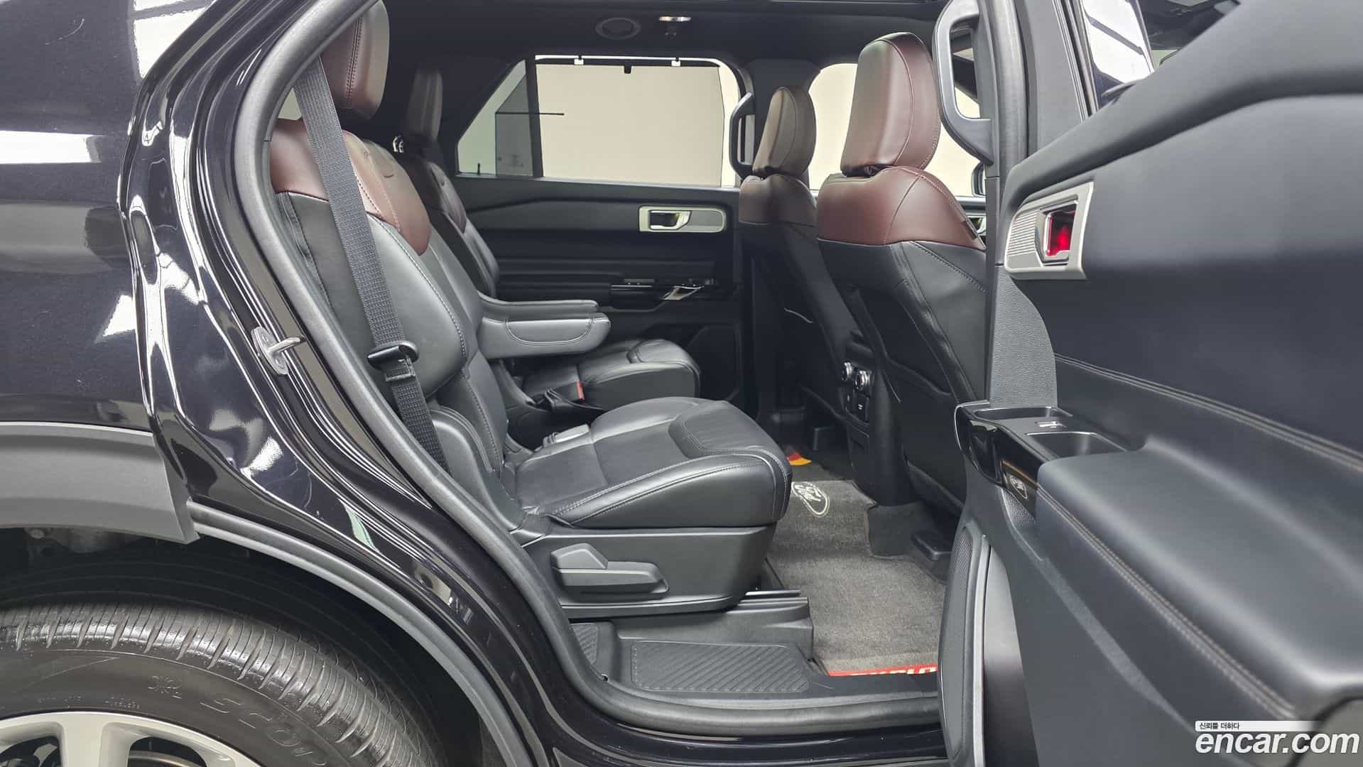 Explorer Ford 2022.11-OPTION-016
