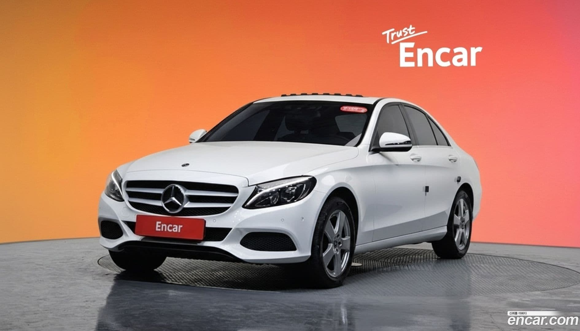 Main__Slider__Photo:C-Class Mercedes-Benz 2018.0-0