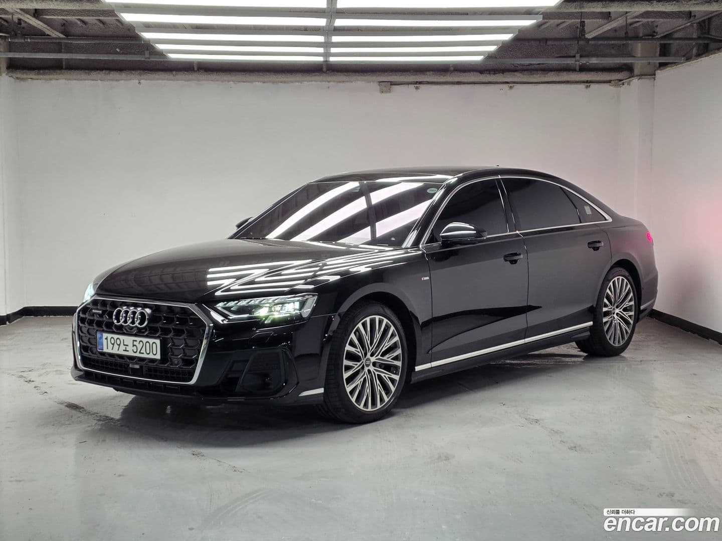 Main__Slider__Photo:A8 Audi 2023.11-0