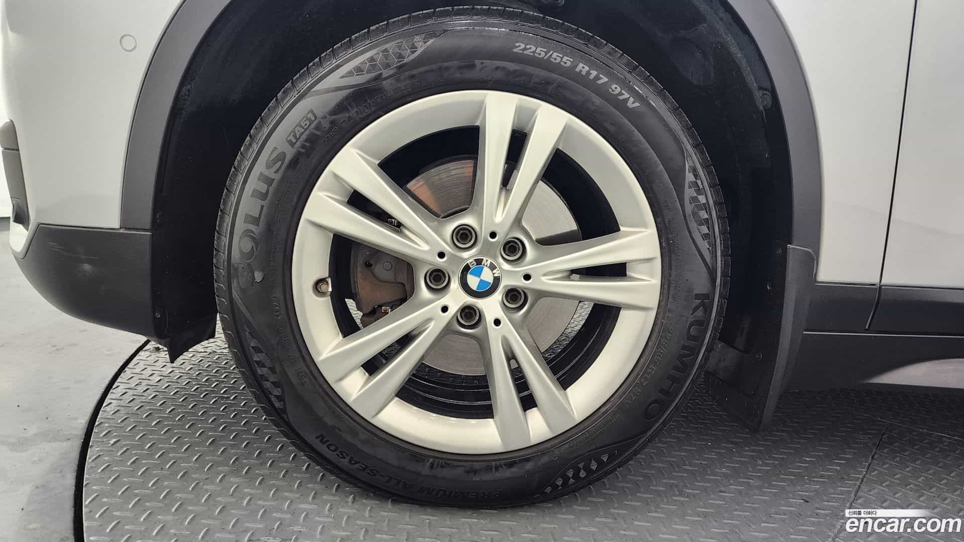 X1 BMW 2017.9-OUTER-005