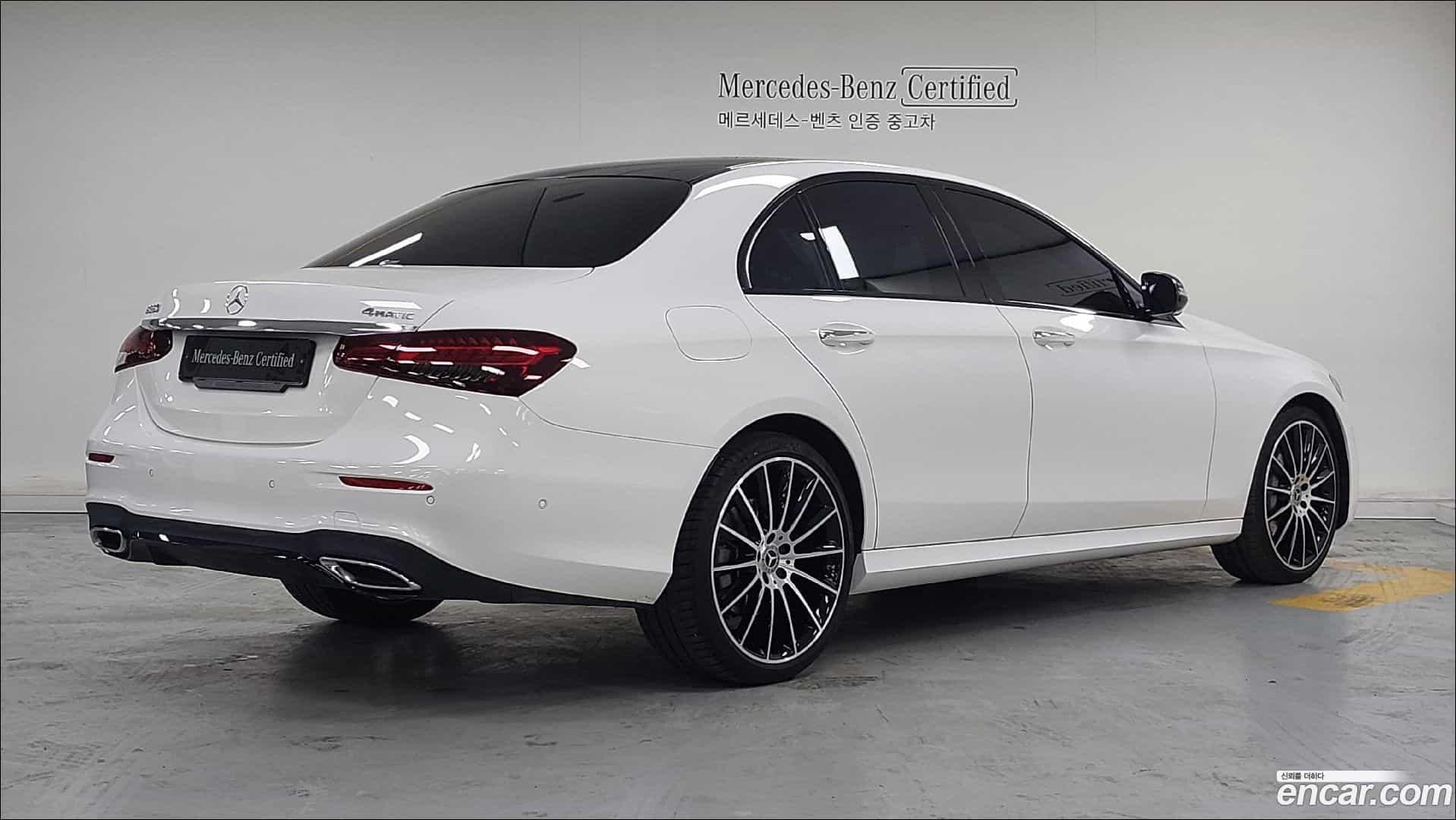 E-Class Mercedes-Benz 2023.0-OUTER-002