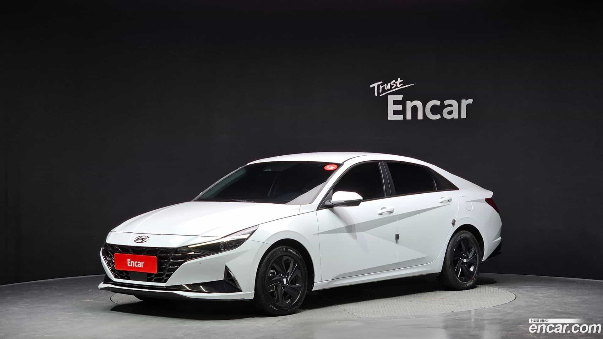 AVANTE Hyundai 2022.9-OUTER-001