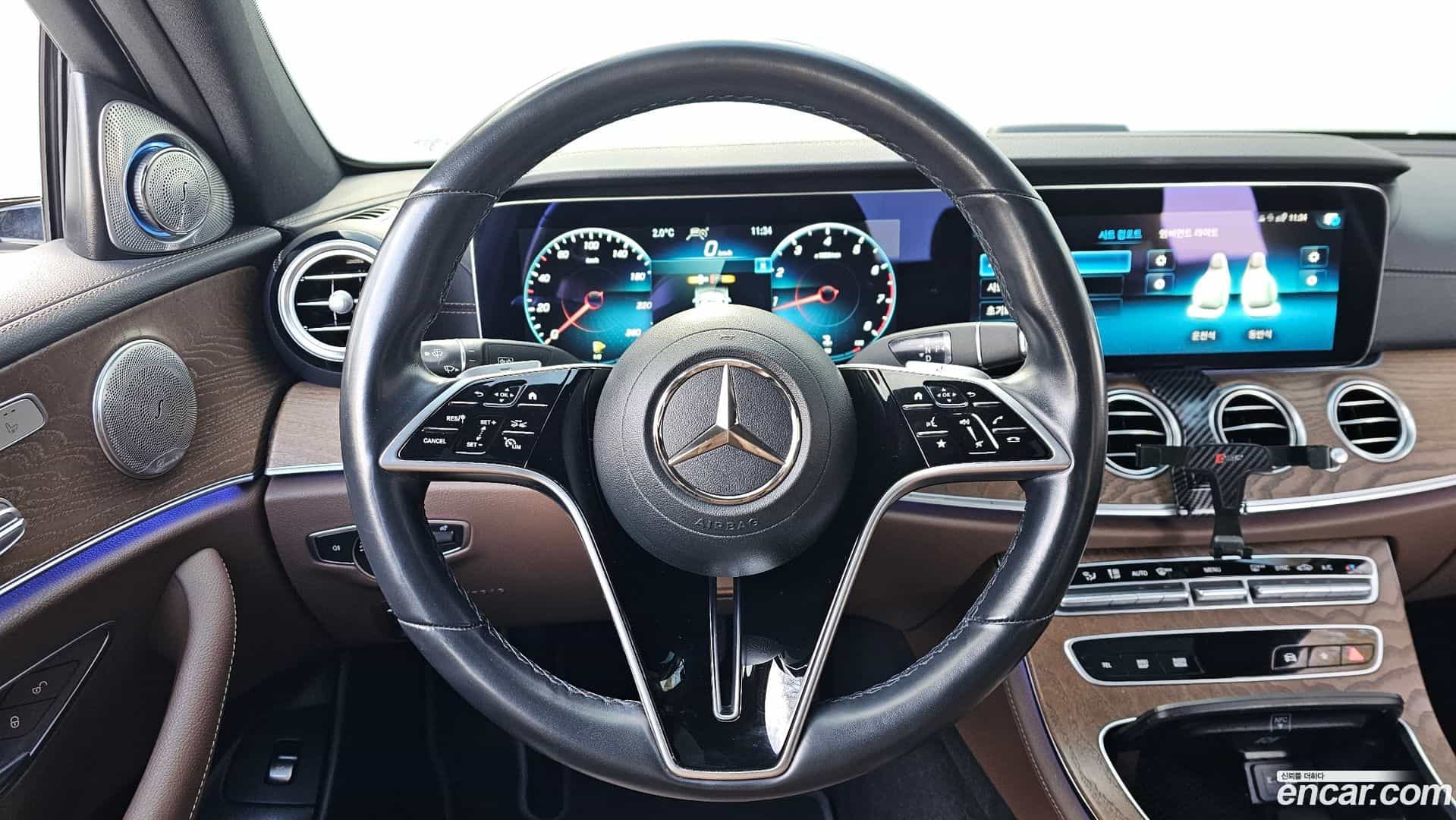 E-Class Mercedes-Benz 2021.3-OPTION-017
