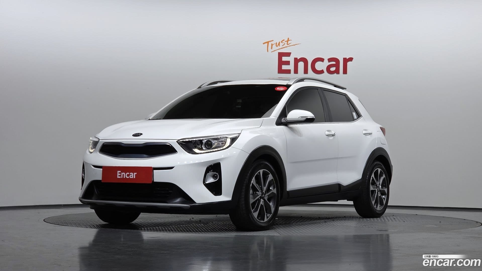 Main__Slider__Photo:Stonic Kia 2018.8-0