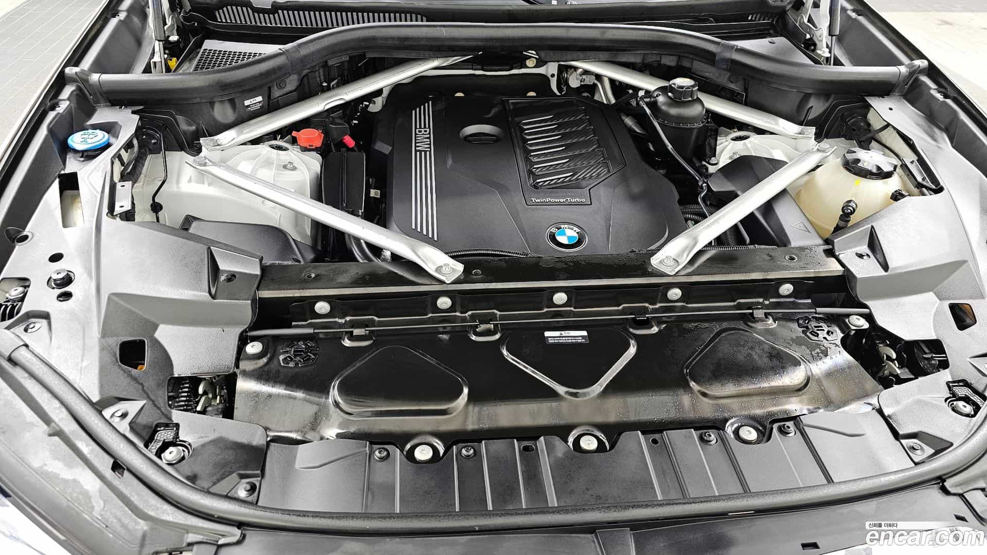 X5 BMW 2023.0-INNER-006
