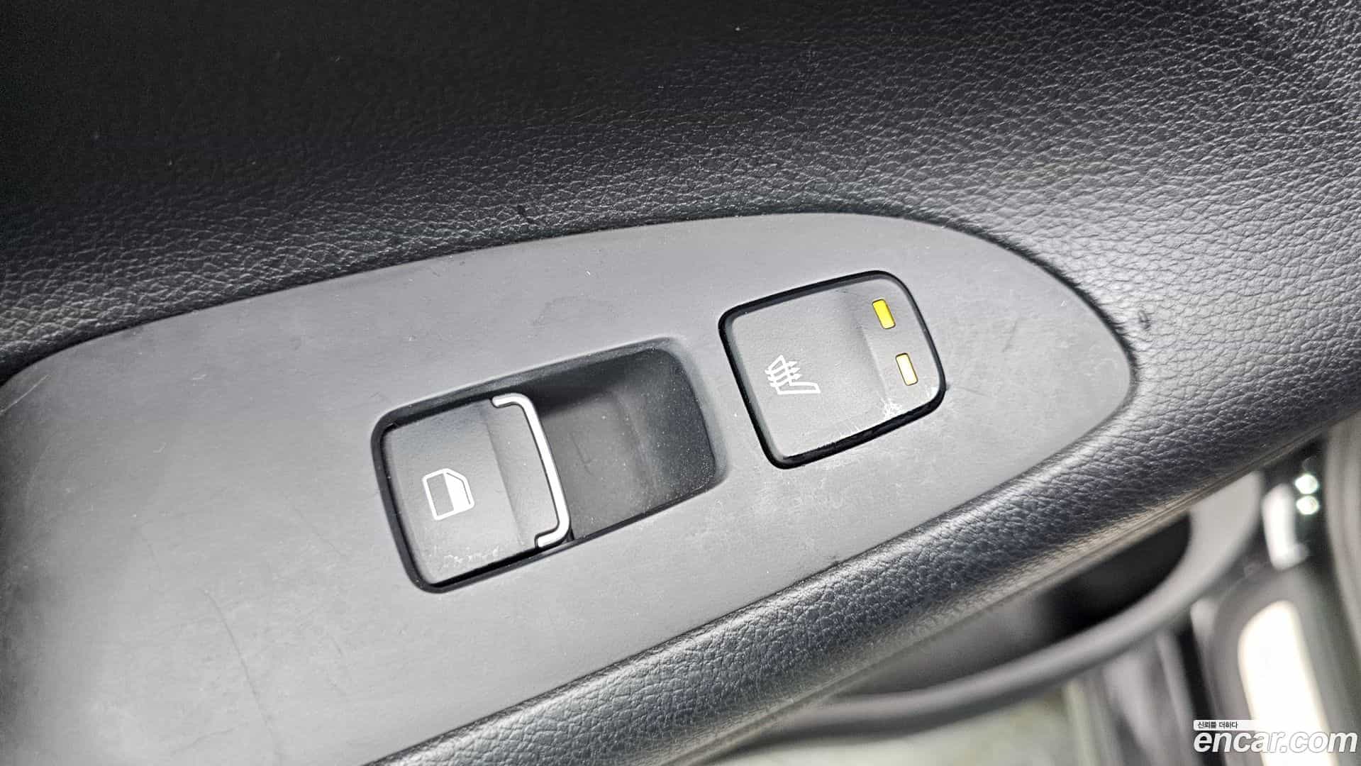 Grandeur Hyundai 2018.6-OPTION-023