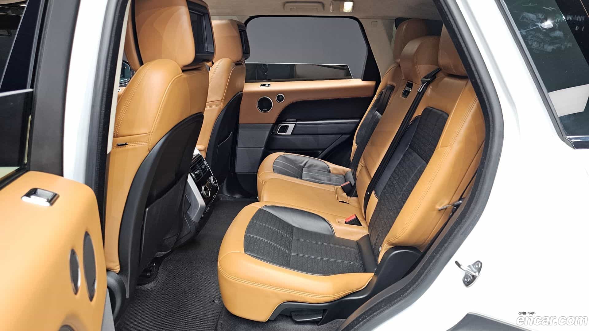 Range Rover Sport Land Rover 2018.4-OPTION-016