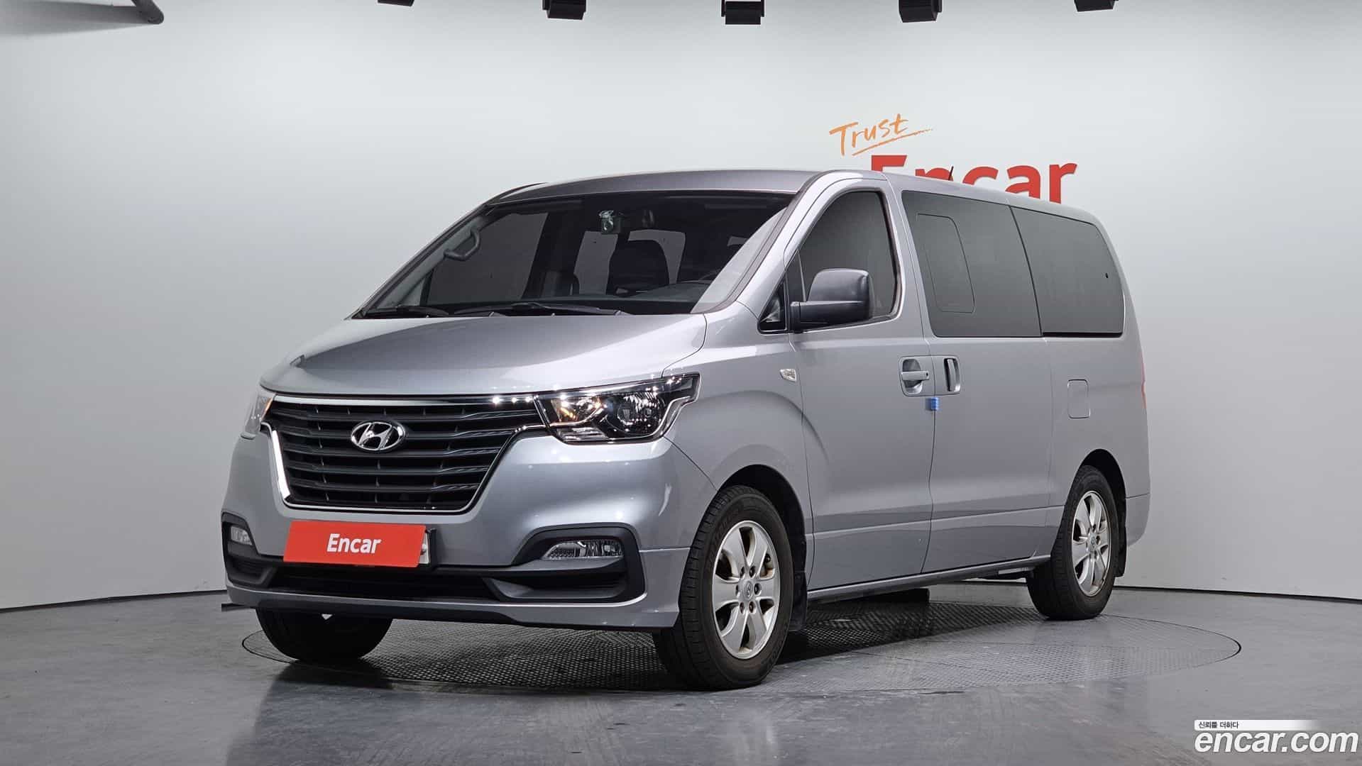 Starex Hyundai 2018.11-OUTER-001