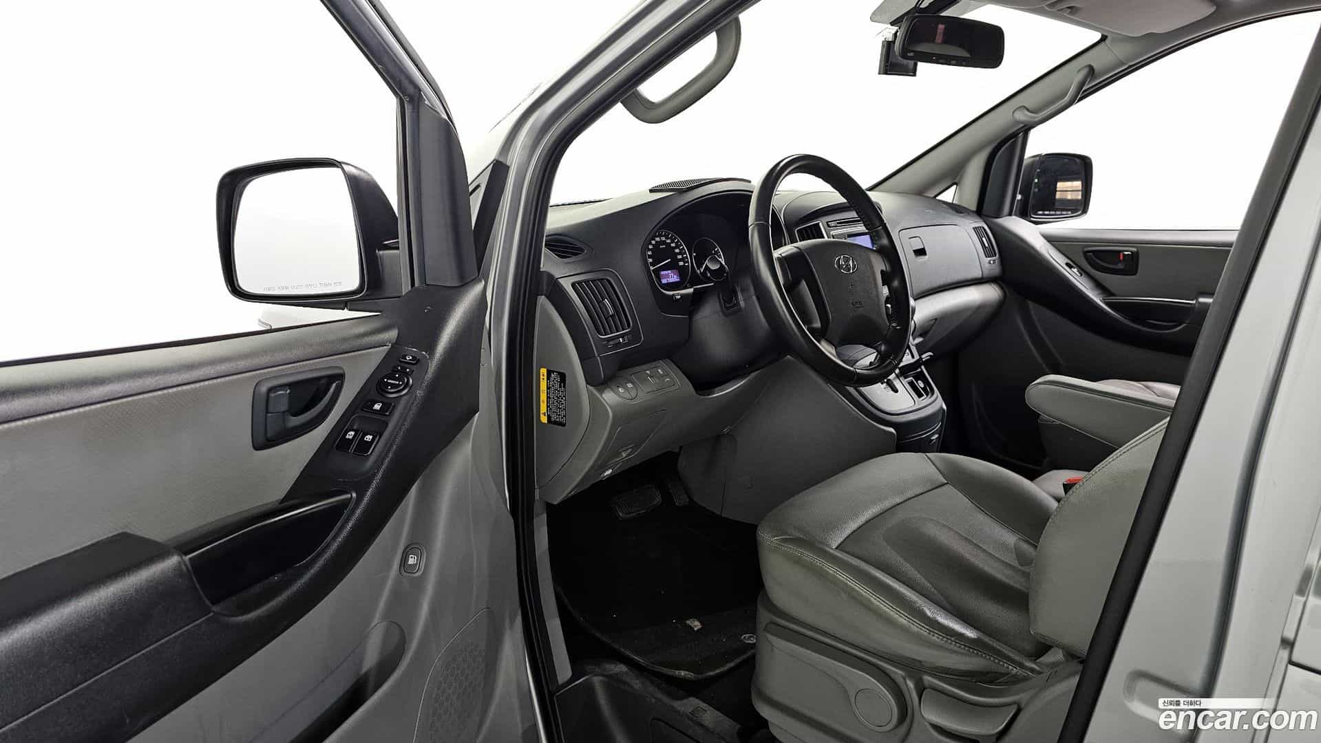Starex Hyundai 2018.11-OPTION-015
