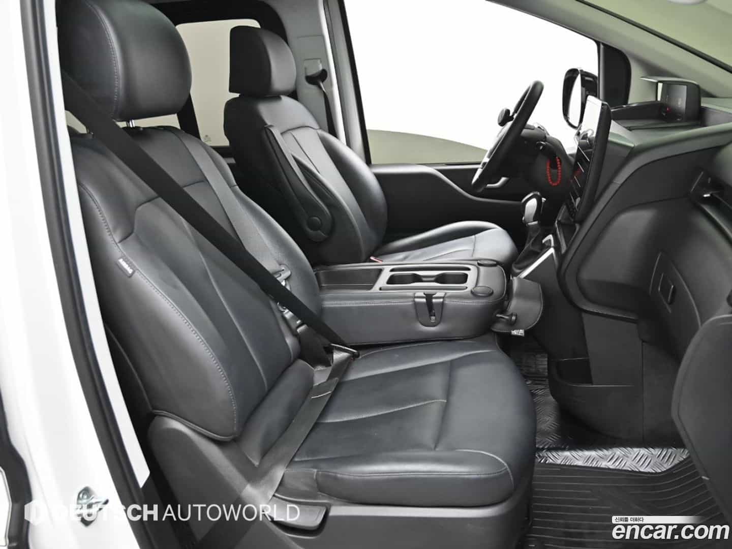 Staria Hyundai 2024.4-INNER-010