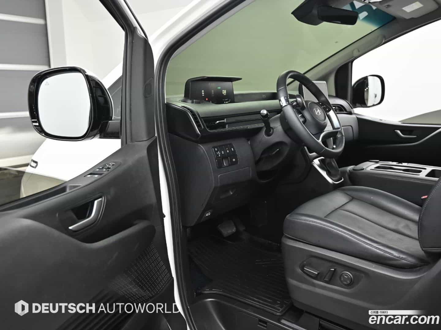 Staria Hyundai 2024.4-OPTION-015