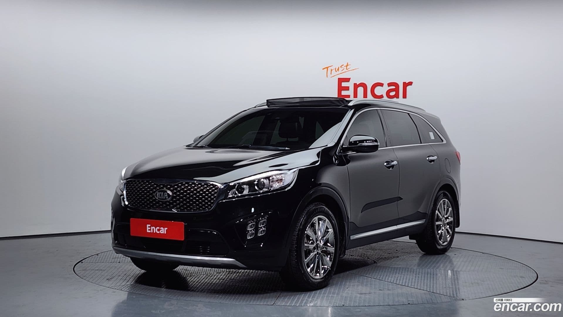 Main__Slider__Photo:Sorento Kia 2016.3-0