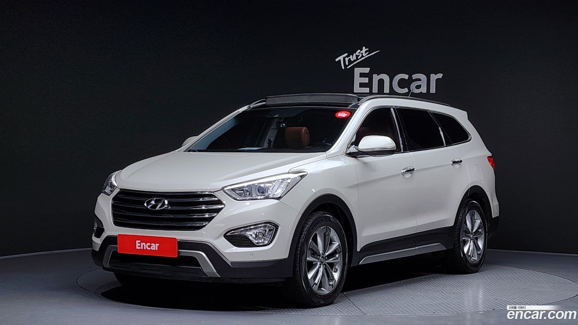 Main__Slider__Photo:Maxcruz Hyundai 2014.0-0