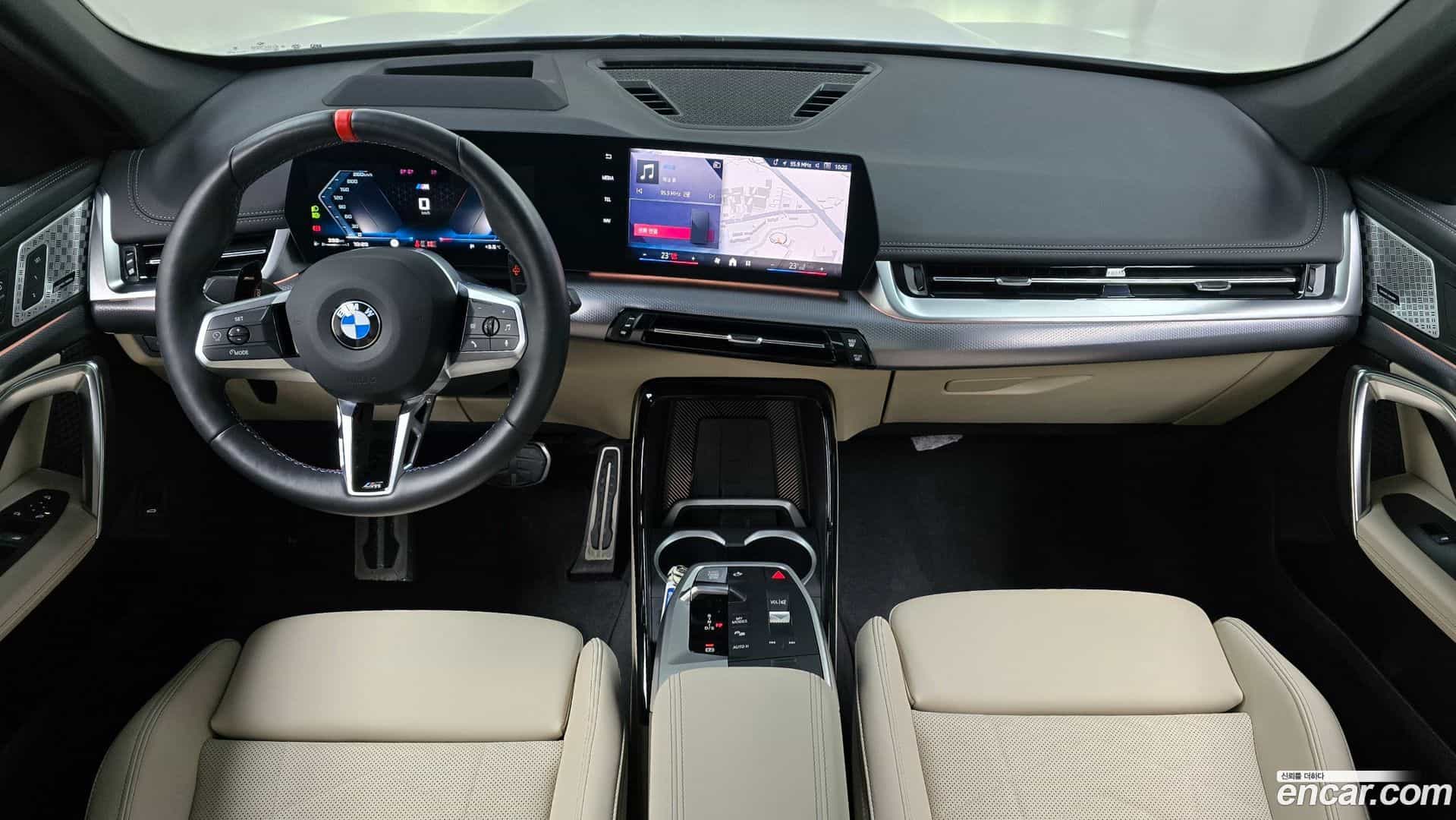 X1 BMW 2024.1-INNER-007