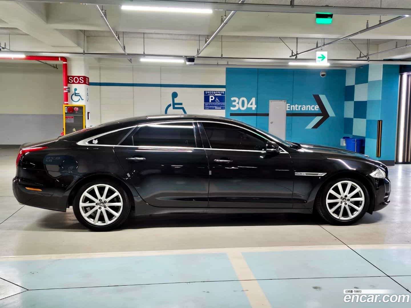 XJ Jaguar 2011.7-INNER-008