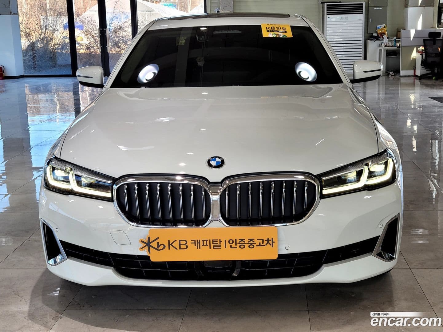 Main__Slider__Photo:5-Series BMW 2021.11-0