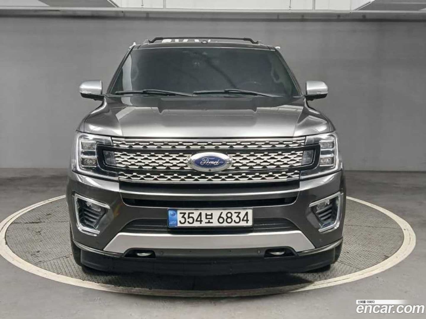 Main__Slider__Photo:Expedition Ford 2021.4-0