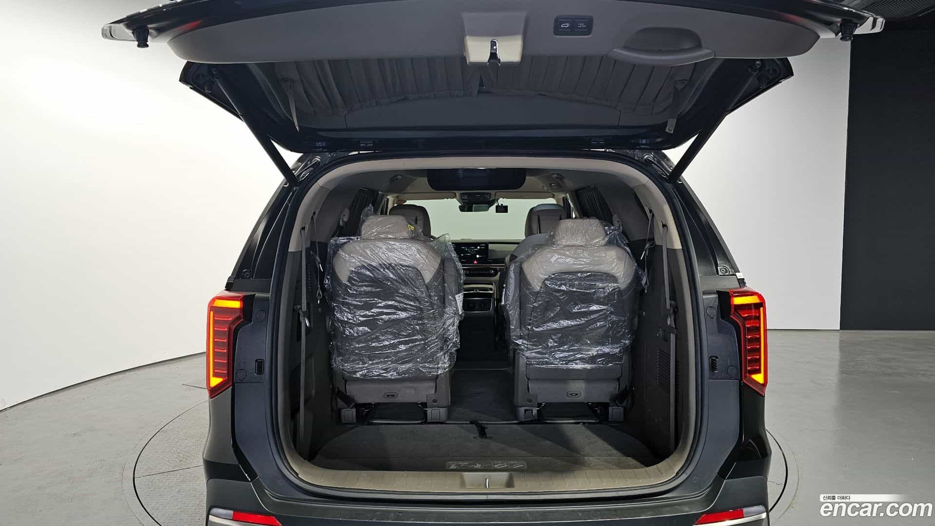 Canival Kia 2024.3-OPTION-024