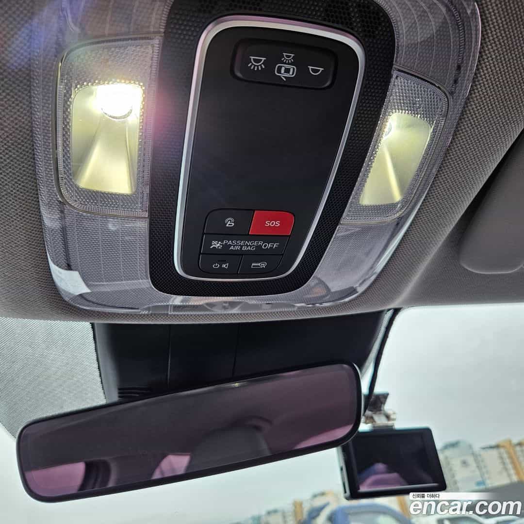 AVANTE Hyundai 2022.10-OPTION-023