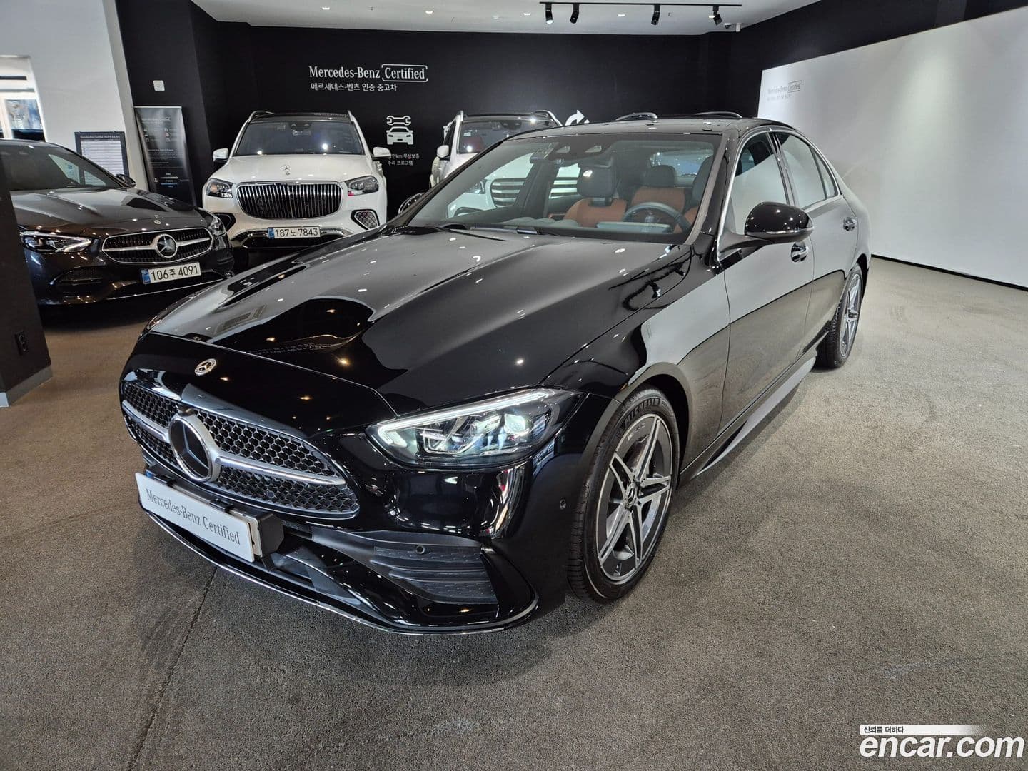 Main__Slider__Photo:C-Class Mercedes-Benz 2025.4-0