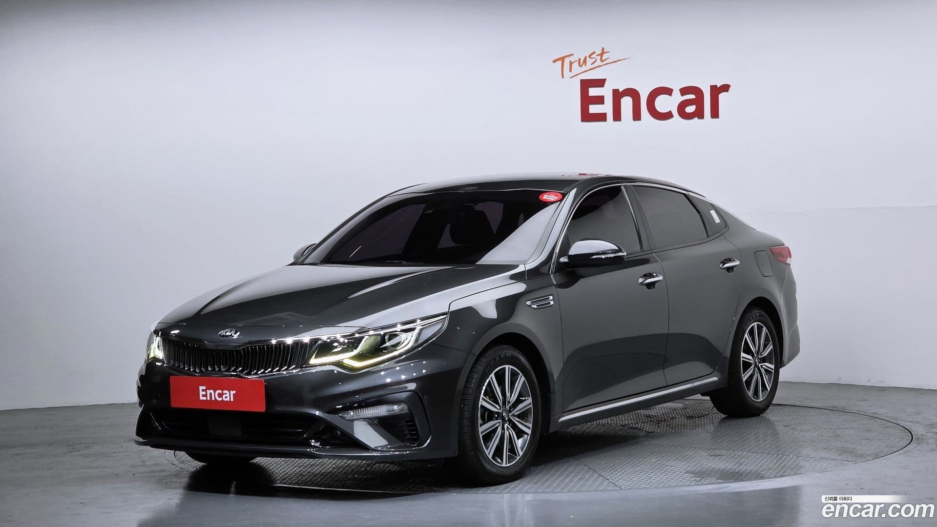 Main__Slider__Photo:K5 Kia 2018.8-0