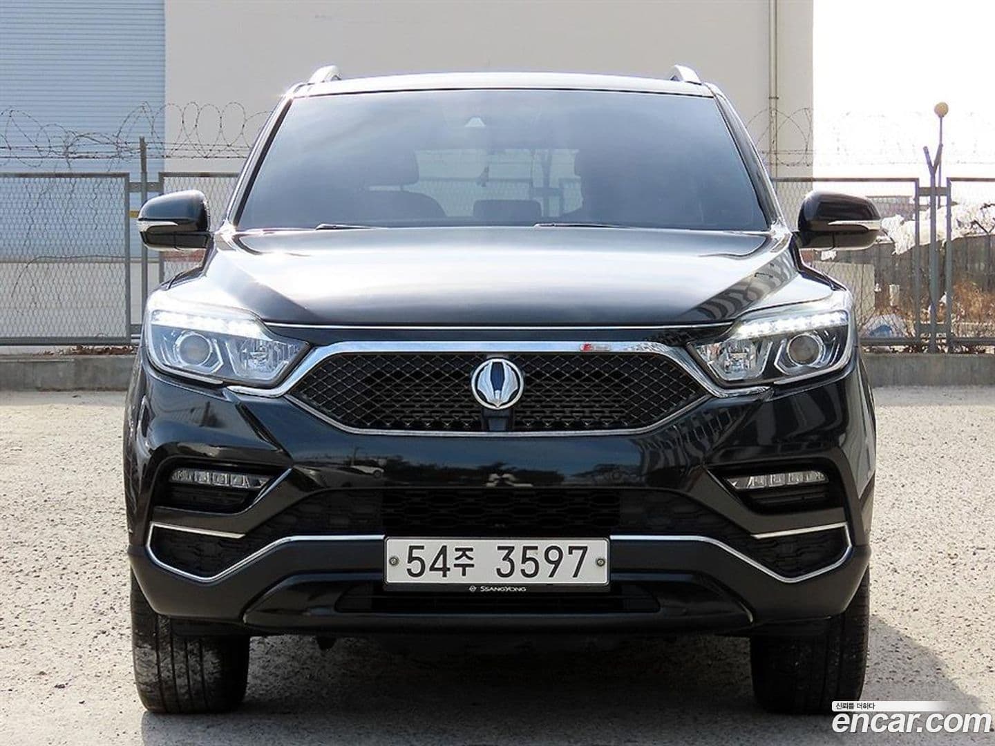 Main__Slider__Photo:Rexton KG Mobility 2017.6-0