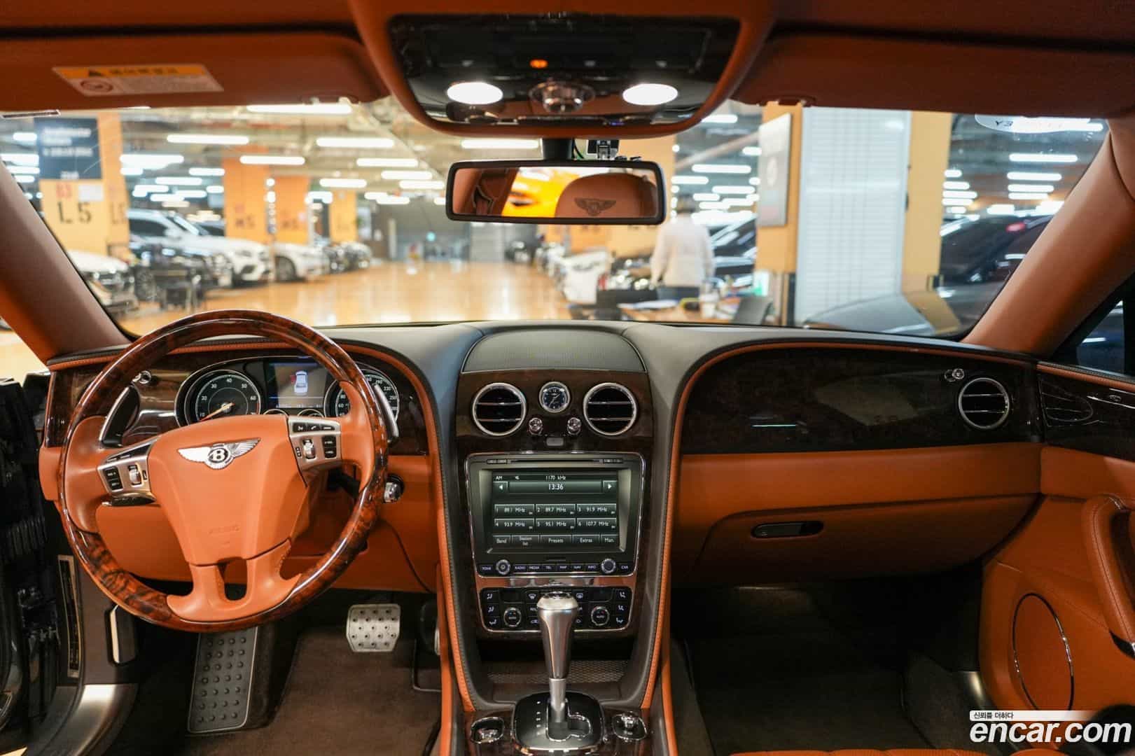Flying Spur Bentley 2015.10-INNER-007