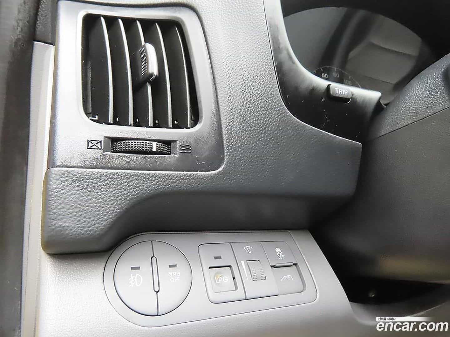 Starex Hyundai 2018.3-OPTION-018