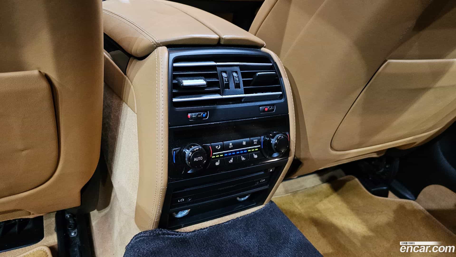 7-Series BMW 2015.8-OPTION-021